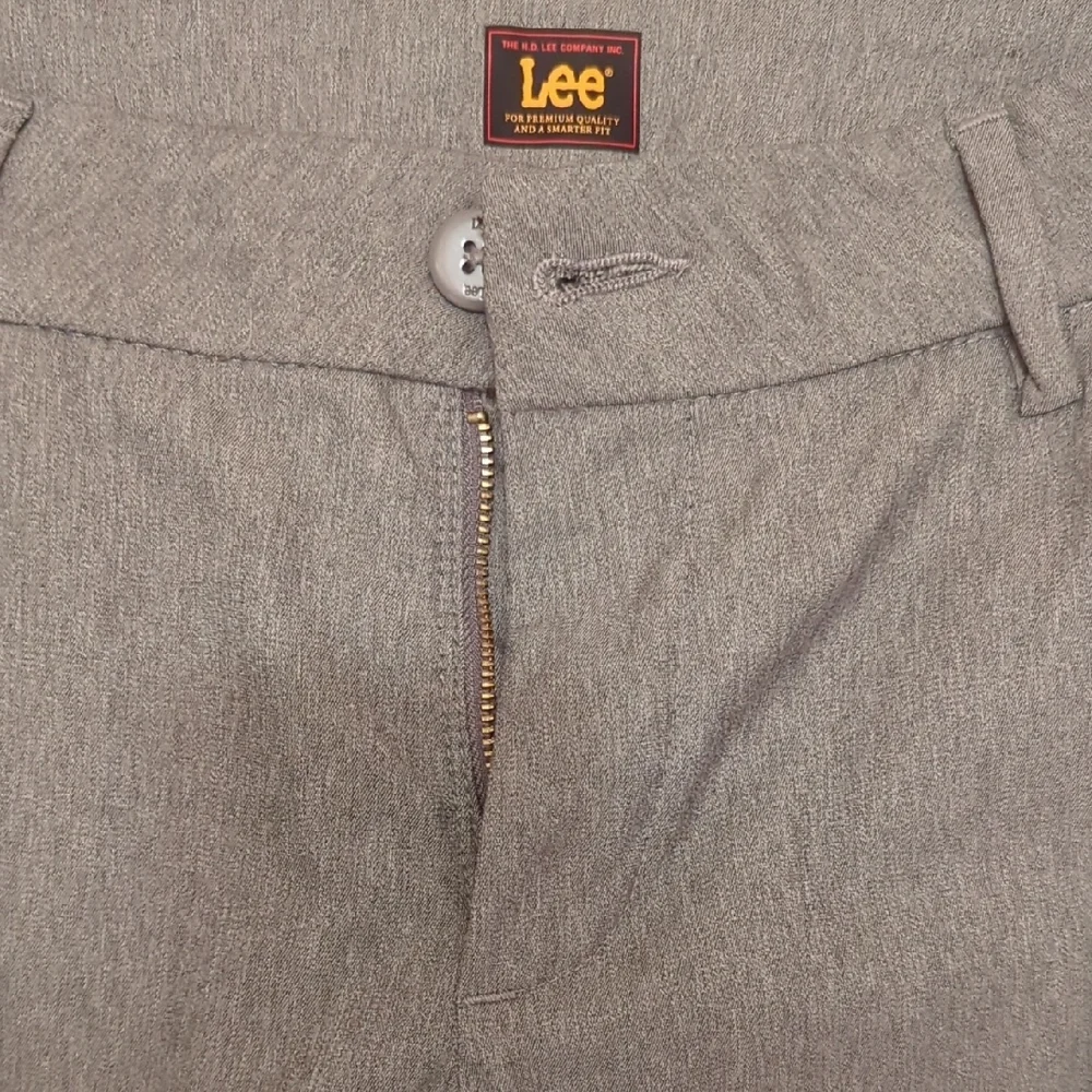 Lee Women's Classic Gray Pants - Picture 2 of 7